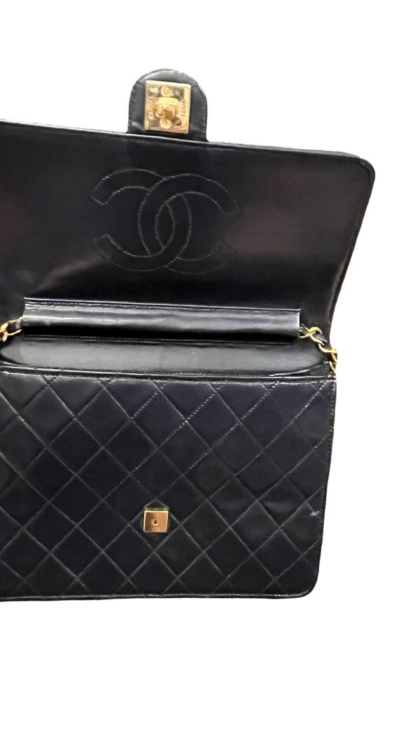 Chanel, Vintage single Flap bag, navy - designer second hand vienna