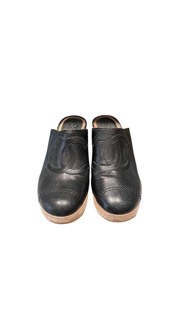 Chanel, Clogs, Gr.38 - designer second hand vienna