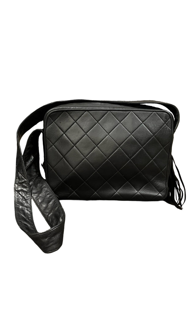 Chanel, Vintage Camera/Tassl Bag - designer second hand vienna