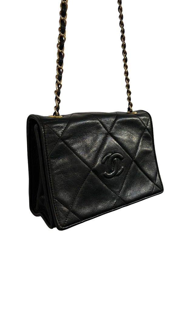 Chanel, Vintage CC Flap Bag - designer second hand vienna