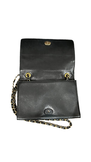 Chanel, Vintage CC Flap Bag - designer second hand vienna