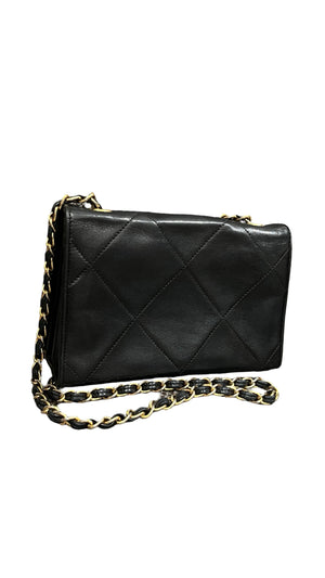Chanel, Vintage CC Flap Bag - designer second hand vienna
