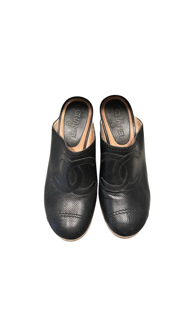 Chanel, Clogs, Gr.38 - designer second hand vienna
