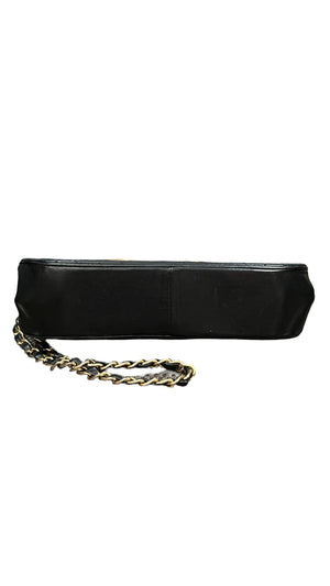 Chanel,Vintage half moon Flap bag - designer second hand vienna