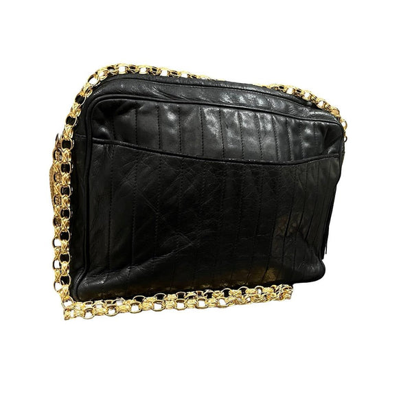 Chanel, 90s Vintage, CC Quilted Chain bag & tassl - designer second hand vienna
