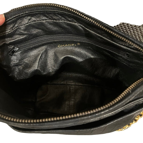 Chanel, 90s Vintage, CC Quilted Chain bag & tassl - designer second hand vienna