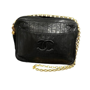 Chanel, 90s Vintage, CC Quilted Chain bag & tassl - designer second hand vienna