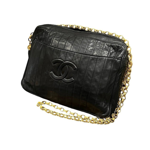 Chanel, 90s Vintage, CC Quilted Chain bag & tassl - designer second hand vienna