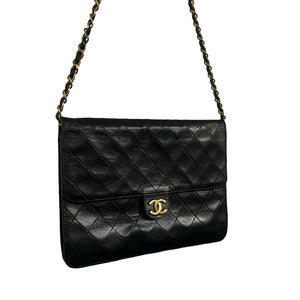Chanel Vintage CC Logo Flap Bag - designer second hand vienna