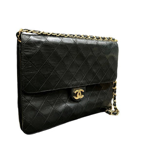 Chanel Vintage CC Logo Flap Bag - designer second hand vienna