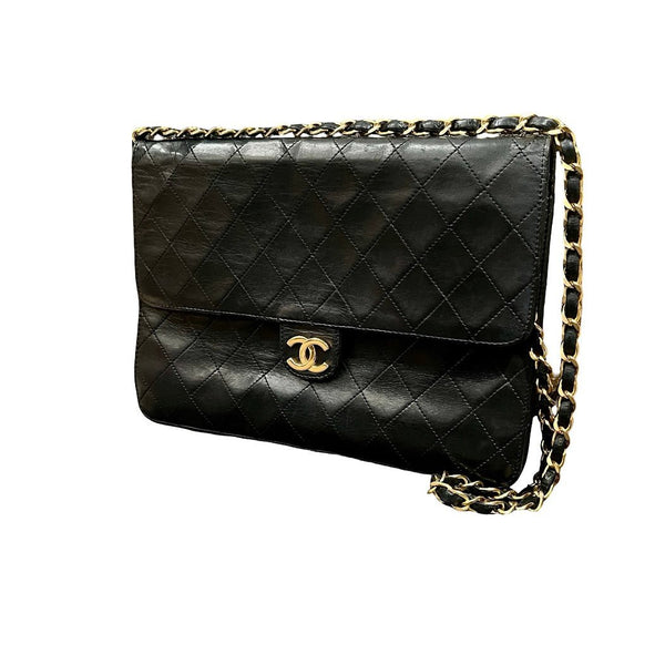 Chanel Vintage CC Logo Flap Bag - designer second hand vienna