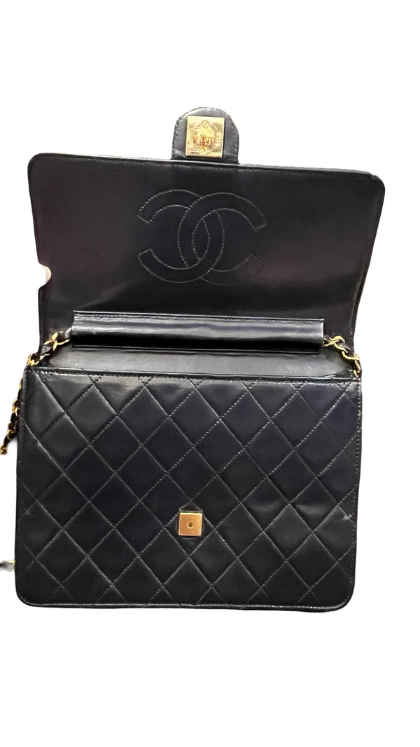 Chanel, Vintage single Flap bag, navy - designer second hand vienna