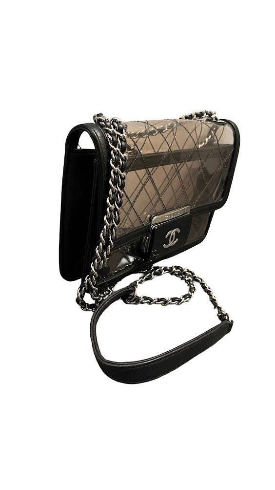 Chanel, Transparent Vynil Flap Bag - designer second hand vienna