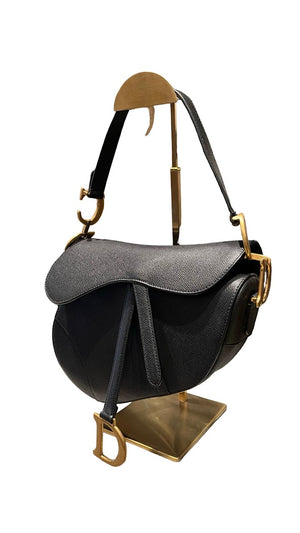 Dior, Saddle bag, schwarzes Leder/goldene Hardware